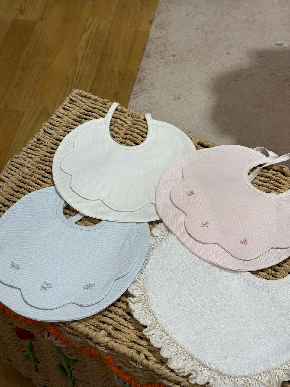 BABY PINK BIBS